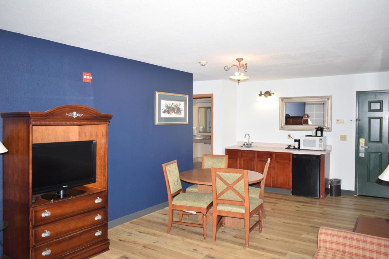 Wingate By Wyndham Youngstown - Austintown Eksteriør billede